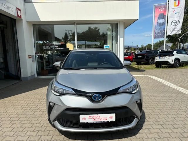 Toyota C-HR Hybride Team D