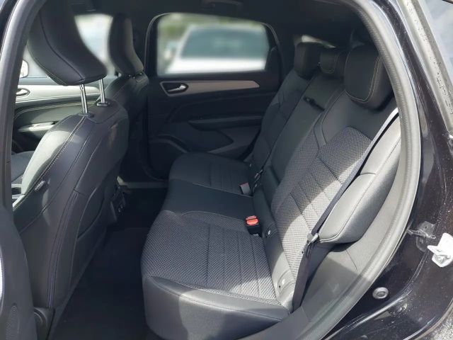 Renault Arkana EDC Hybrid Techno