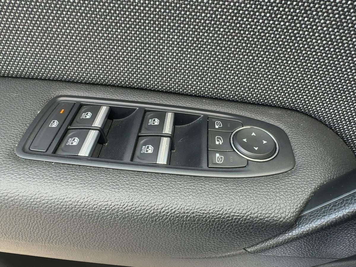 Renault Captur E-Tech Hybrid Techno