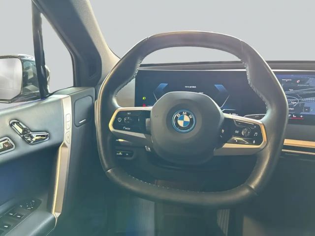 BMW iX xDrive40