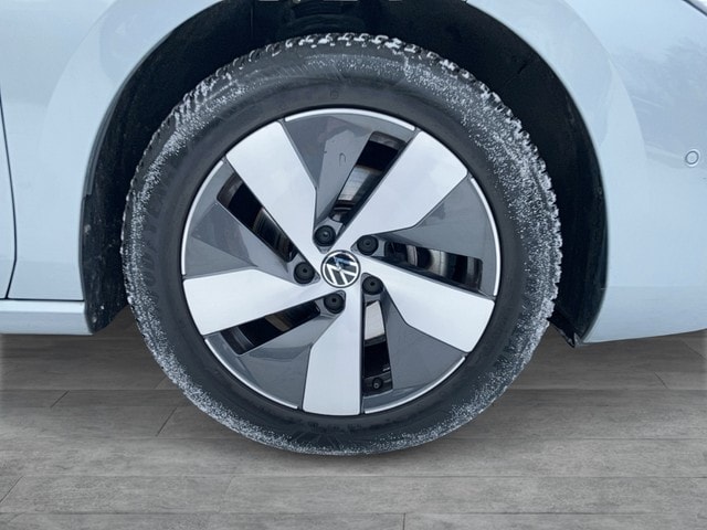 Volkswagen Passat 1.5 eTSI Business DSG Variant