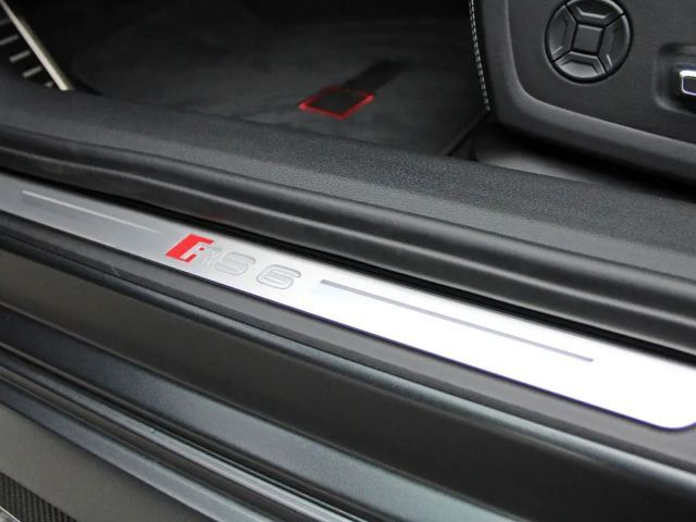 Audi RS6 PERF MATTEFFEKT B&O ADV. KERAMIK CARBON 305