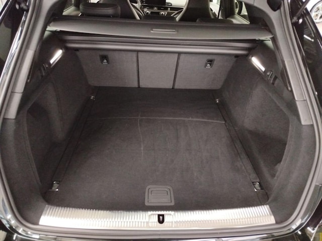 Audi A4 40 TFSI Avant S-Line S-Tronic