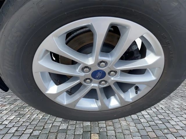 Ford Kuga Plug in Hybrid Titanium X