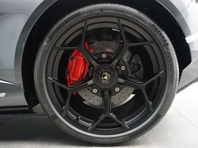 Lamborghini Huracan n Tecnica VollCarbon-Style-5J.Garantie