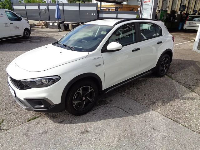 Fiat Tipo CityCross Cross Turbo