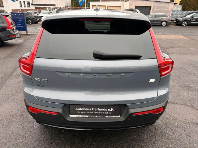 Volvo XC40 Dark Plus T5