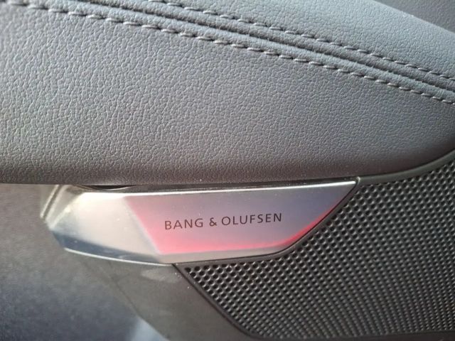 Audi e-tron GT PanoDach airSuspension RemoteA