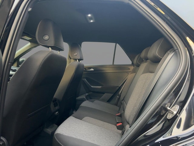 Volkswagen T-Roc 1.5 TSI DSG Move