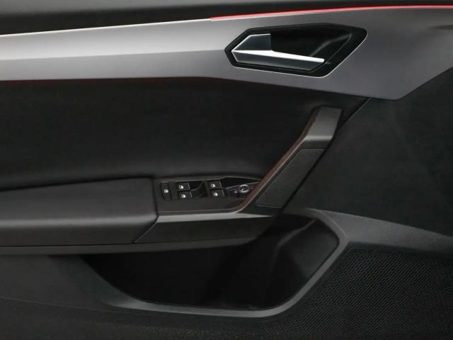 Seat Leon 1.5 eTSI DSG FR-lijn