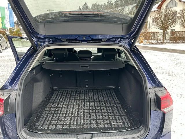 Volkswagen Golf 4Motion DSG Life Variant