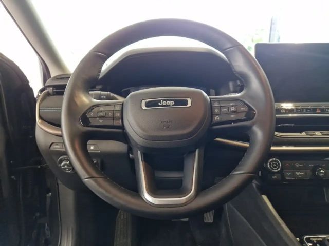 Jeep Compass Upland PHEV Navi LED SHZ Keyless LenkradHZG 360 Ka