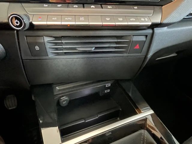 Opel Astra Edition Sports Tourer