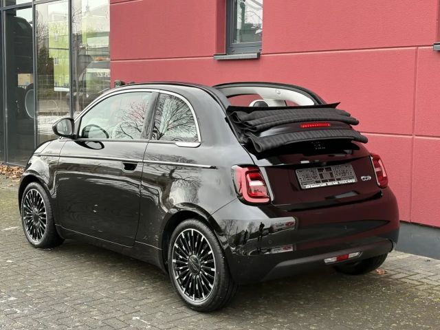 Fiat 500e La Prima by Bocelli