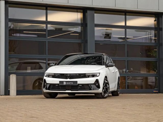Opel Astra GSe Hybrid