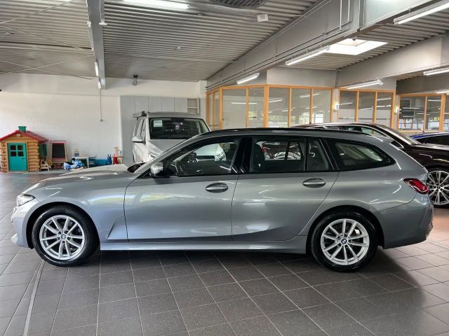 BMW 318 318d Touring