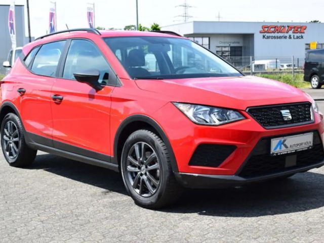 Seat Arona Reference