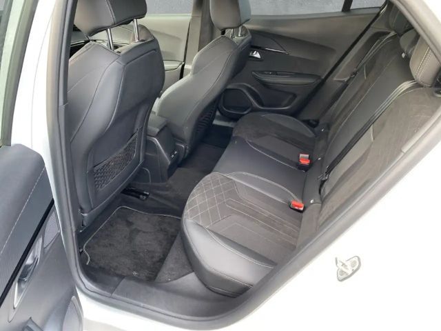 Peugeot E-2008 GT-Line