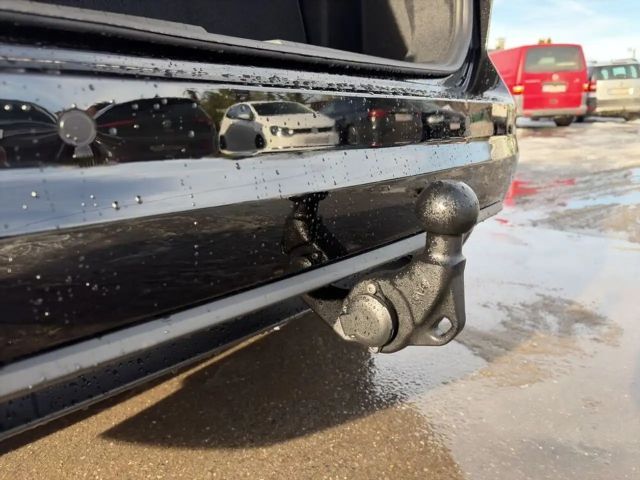 Volkswagen Touran Friends TDI ''7-Sitzer+Massage+FamilyPaket''