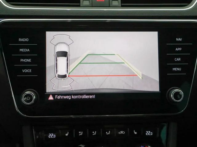 Skoda Superb 2.0 TDI Combi