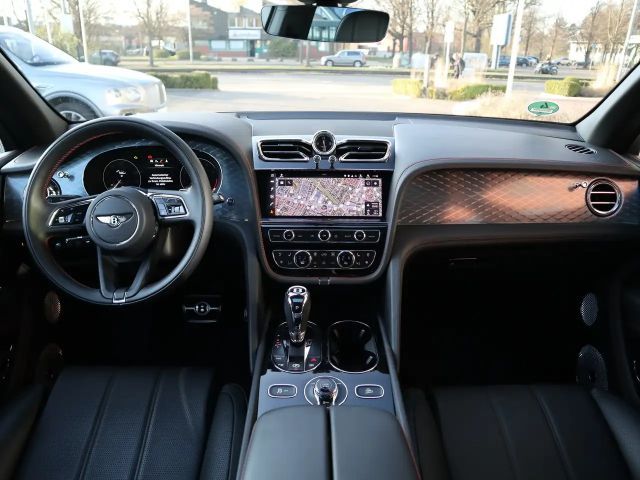 Bentley Bentayga V8