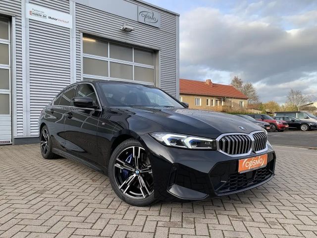 BMW 330 330i M-Sport Sedan xDrive