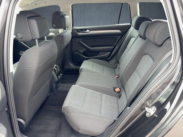 Volkswagen Passat 1.5 TSI Business DSG Variant