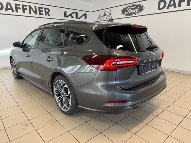 Ford Focus ST Line Wagon