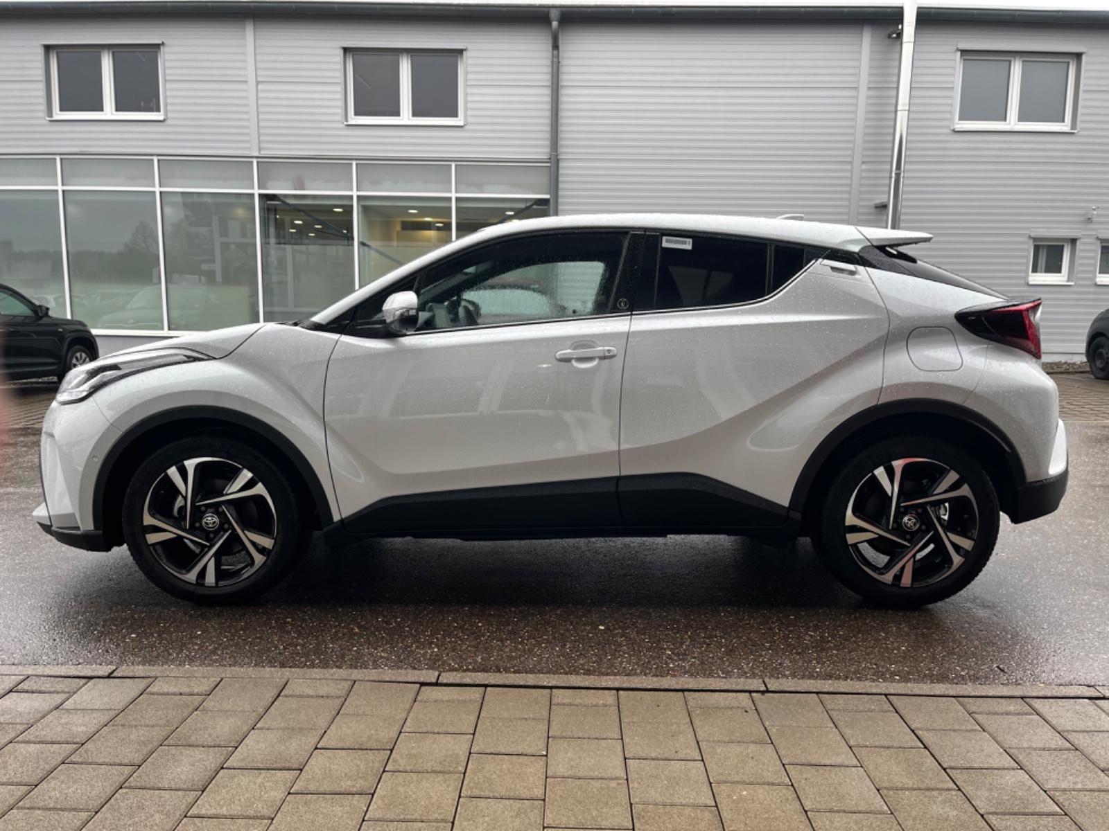 Toyota C-HR Hybride Team D