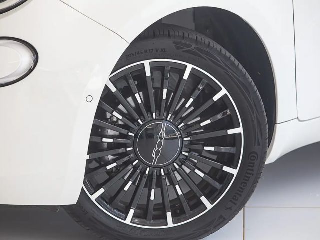 Fiat 500e 42 kWh La Prima