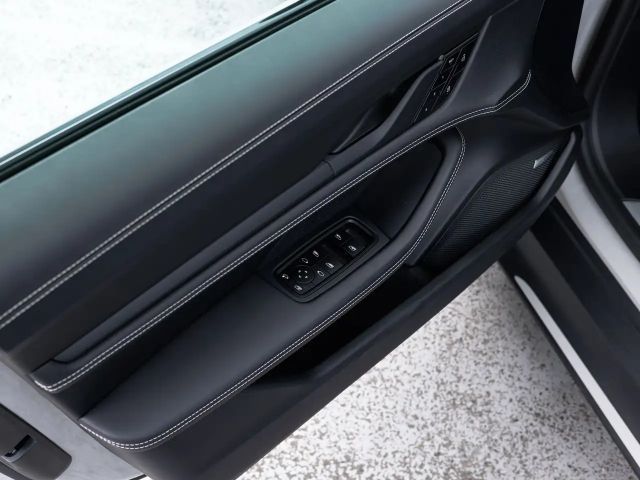 Porsche Taycan Sport Turismo