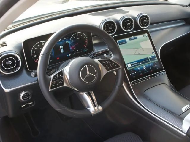 Mercedes-Benz C 180 AVANTGARDE