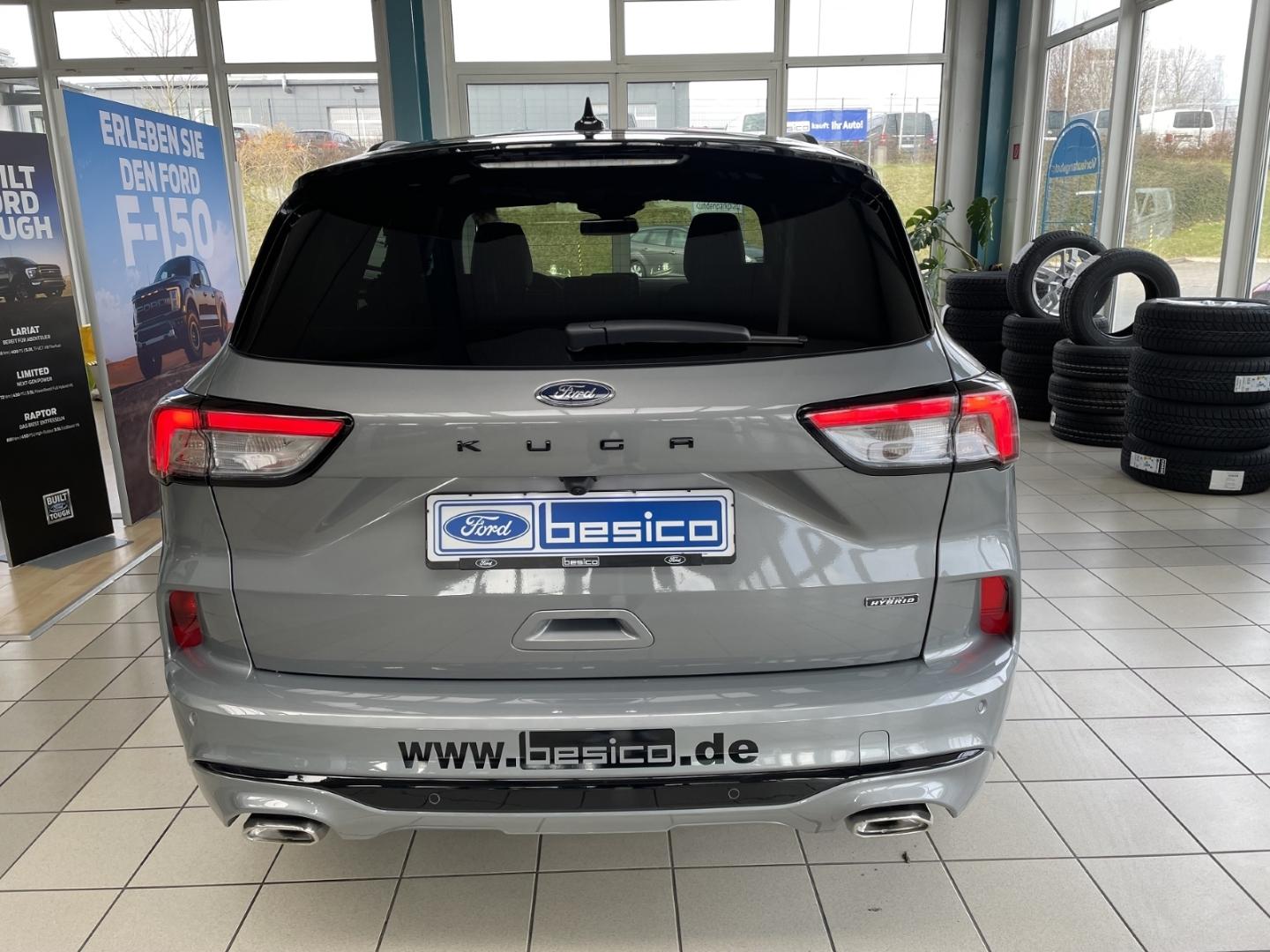 Ford Kuga Plug in Hybrid ST Line X