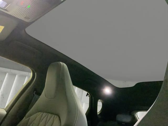 Ford Capri Extended range Premium RWD