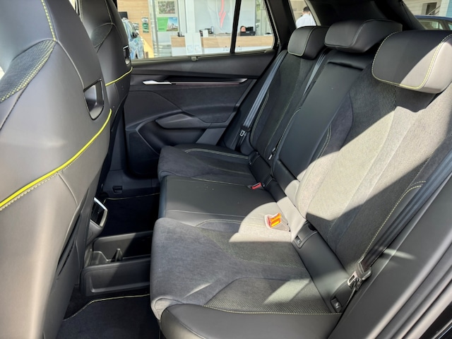 Skoda Elroq RS 4x4 84 AHK*HeadUp*Canton*MTRX*360*DCC!!!