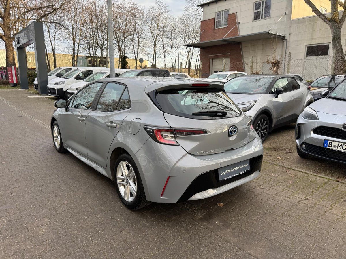 Toyota Corolla 5-deurs Basis Business