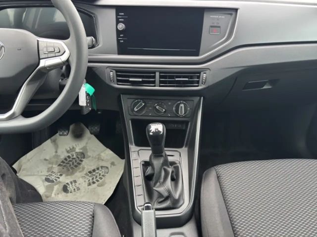 Volkswagen Polo 1.0 / 80 PS / LED / SH / PDC