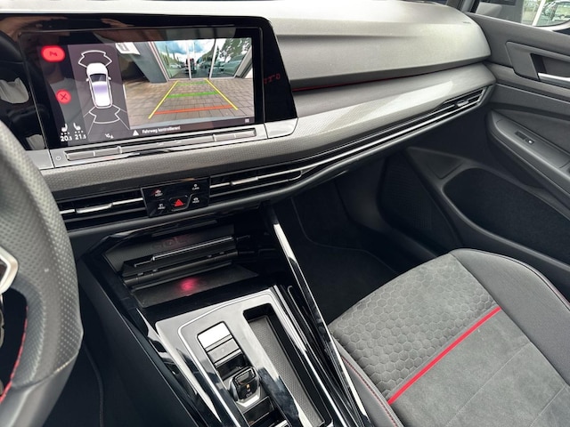 Volkswagen Golf Business GTI