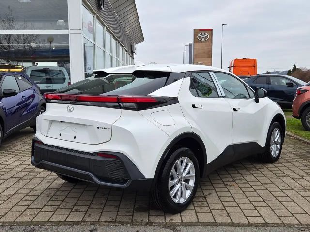 Toyota C-HR Flow Voorwielaandrijving