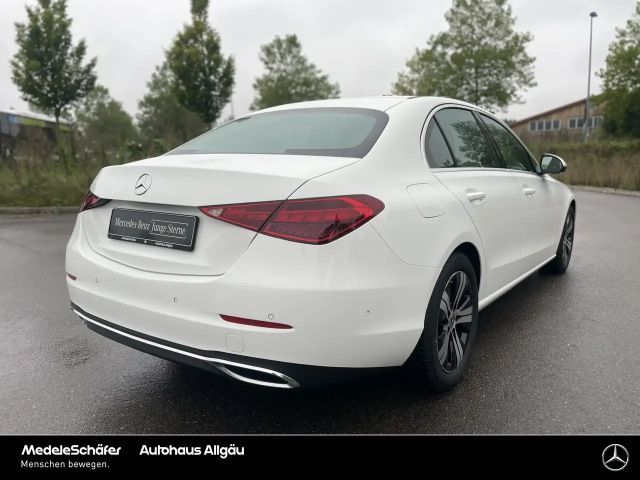 Mercedes-Benz C 180 AVANTGARDE Sedan