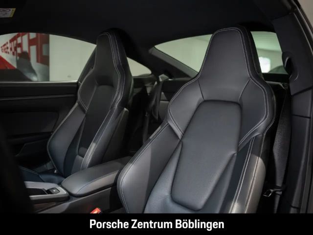 Porsche 911 992 Carrera Coupé