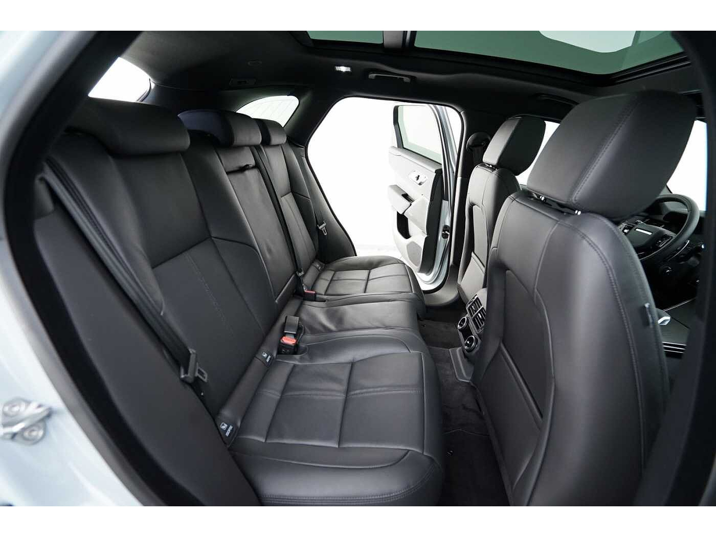 Land Rover Range Rover Velar Dynamic SE