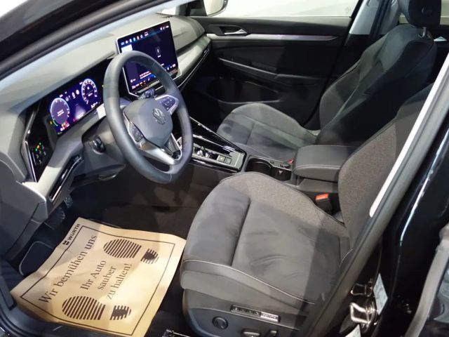 Volkswagen Golf DSG Style eHybrid