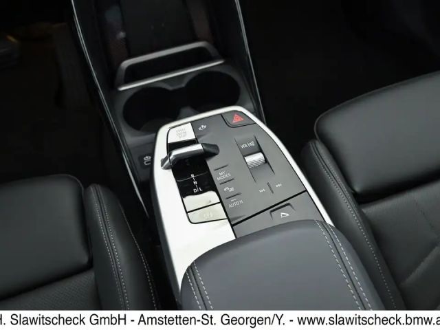 BMW 218 218d Active Tourer Sedan