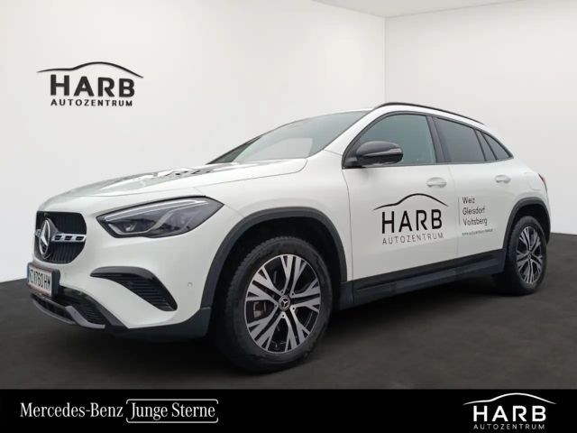 Mercedes-Benz GLA 180 GLA 180