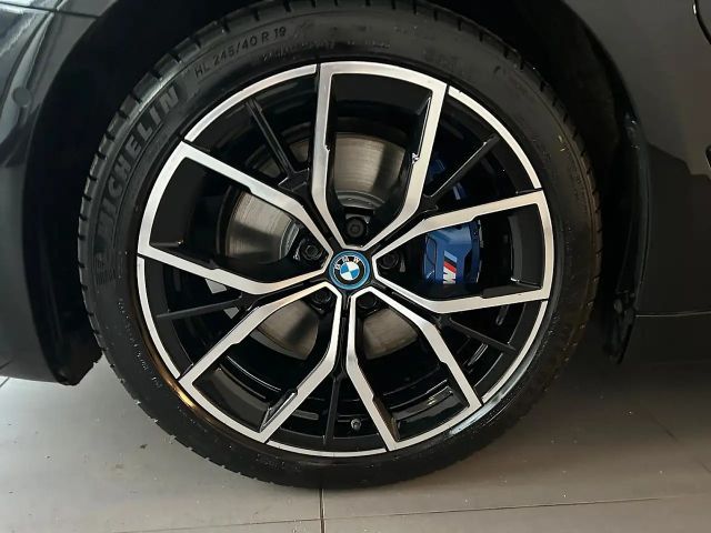 BMW 530 530e M-Sport Touring xDrive