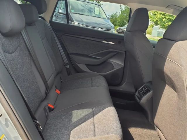 Skoda Superb 2.0 TDI Combi