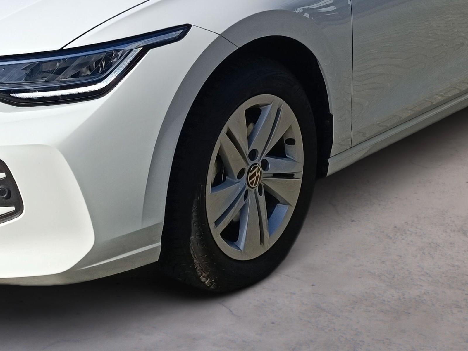 Volkswagen Golf 1.5 eTSI Golf VIII Variant