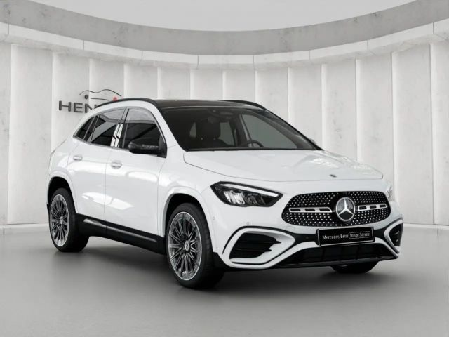 Mercedes-Benz GLA 200 AMG Line Premium