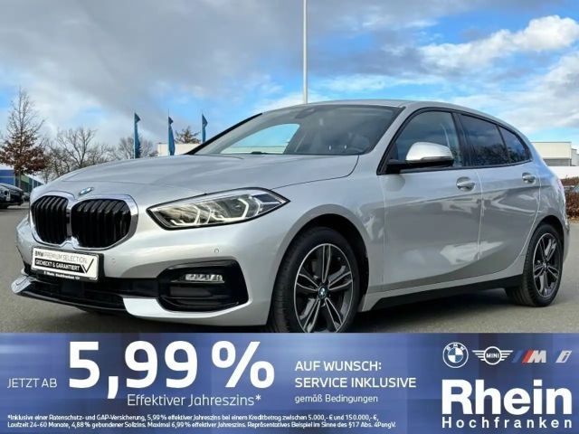 BMW 118 118i 5-deurs Sedan Sport Line